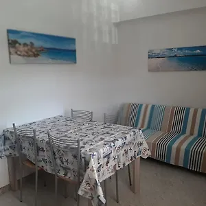 Budoni Apartments Appartamento Budoni